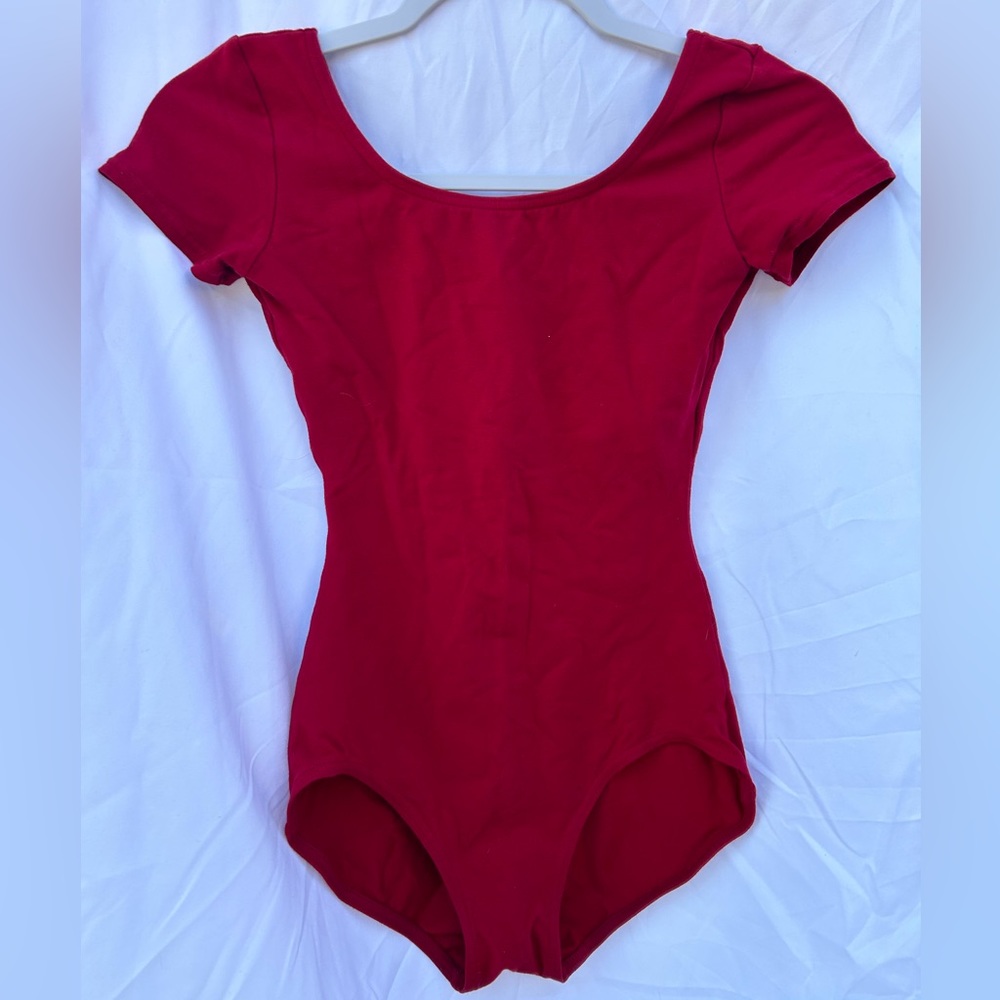 Capezio Short Sleeve Soft Dance Leotard, Small